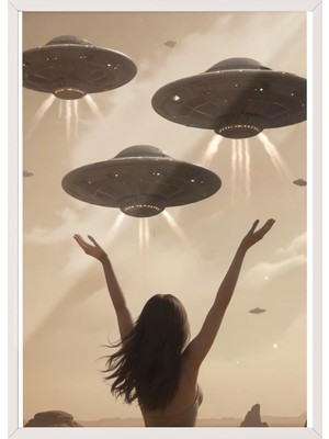 Karahanbey Zestia Beyaz Çerçeveli Tablo, Çölün Sessiz Tanığı – Retro Kadın ve Ufo Karşılaşması Poster No: 1074