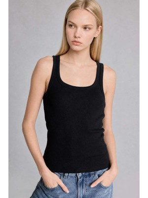 DeFacto Slim Fit Basic Yuvarlak Yaka Fitilli Siyah Atlet E5539AX26AU