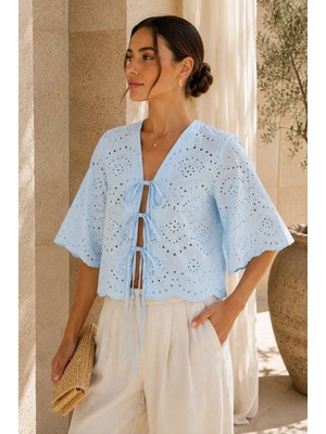 Polo State Kadın Mavi Brode Güpür Bağlamalı Crop Bluz