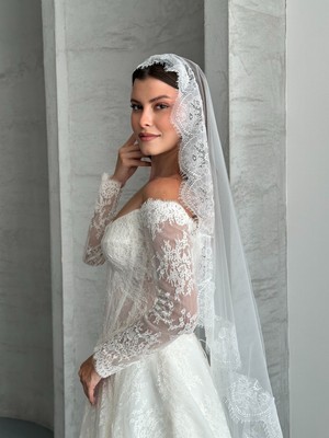 Merve 1,5 mt Fransız Dantel Duvak