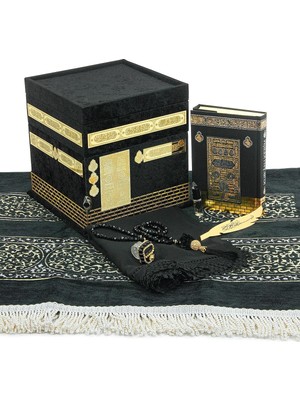 Belirtilmemiş Hediyelik Kuran-I Kerim, Eşarp, Tesbih Seccade Kabe Maketi Seti Siyah