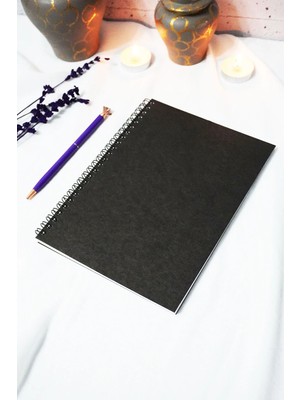 Mikasso A5 Siyah Kraft Kapaklı - Çizgisiz Defter - 60 Yaprak (120 Sayfa) 15X21 cm - Okul Defteri Karton Spir