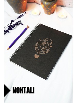 Mikasso A5 Anne Bebek Temalı Siyah Kraft Kapaklı Defter - Noktalı Defter - 60 Yaprak (120 Sayfa) 15X21 cm Ka