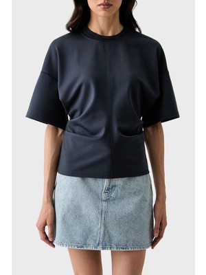Calvin Klein Logolu Oversize Yuvarlak Yaka T Shirt LV047G235GCGE Bayan T Shirt LV047G235G Cge
