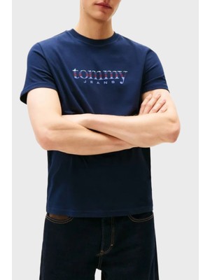 Tommy Jeans Logolu % 100 Pamuk Slim Fit Bisiklet Yaka T Shirt Erkek T Shirt DM0DM22333 C1G