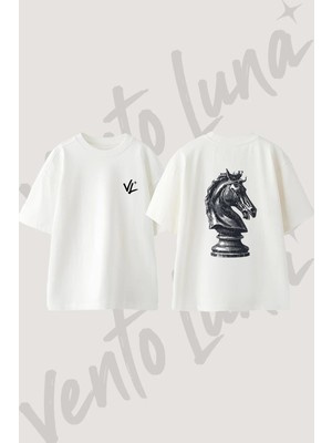 Chess Knight Tasarım Sırt Baskılı Pamuk Beyaz Oversize T-Shirt