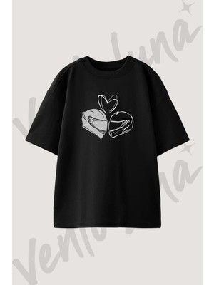 Kask Asiklar Tasarım Baskılı Unisex Oversize Kalıp Siyah Tshirt