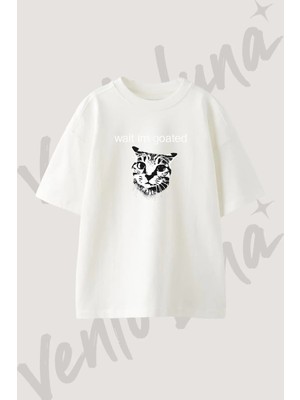 Goated Cat Tasarım Baskılı Unisex Oversize Kalıp Beyaz Tshirt