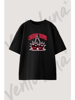 Cherry Bomb_1 Tasarım Baskılı Unisex Oversize Kalıp Siyah Tshirt