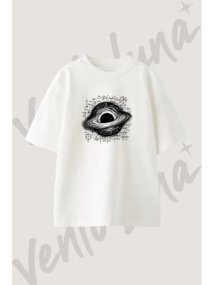 Black Hole Tasarım Baskılı Unisex Oversize Kalıp Beyaz Tshirt