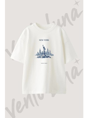 Statue Of Liberty_2 Tasarım Baskılı Unisex Oversize Kalıp Beyaz Tshirt
