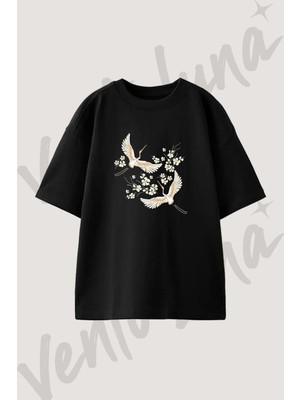 Crane Blossom Tasarım Baskılı Unisex Oversize Kalıp Siyah Tshirt