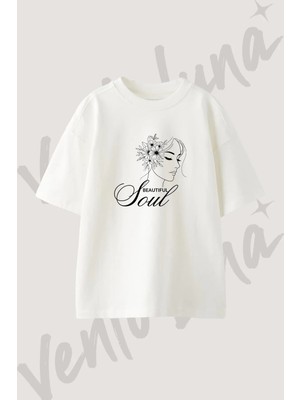 Beautiful Soul Woman Tasarım Baskılı Unisex Oversize Kalıp Beyaz Tshirt