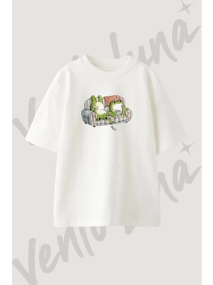 Koltuk Kurbagalar Tasarım Baskılı Unisex Oversize Kalıp Beyaz Tshirt