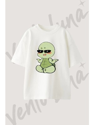 Turtle Sunglasses Tasarım Baskılı Unisex Oversize Kalıp Beyaz Tshirt