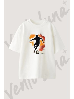 Futbolcu Siluet Tasarım Baskılı Unisex Oversize Kalıp Beyaz Tshirt