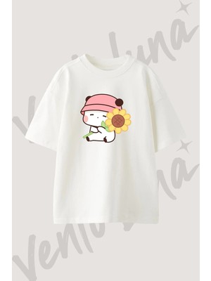 Momo Peach Cat Tasarım Baskılı Unisex Oversize Kalıp Beyaz Tshirt
