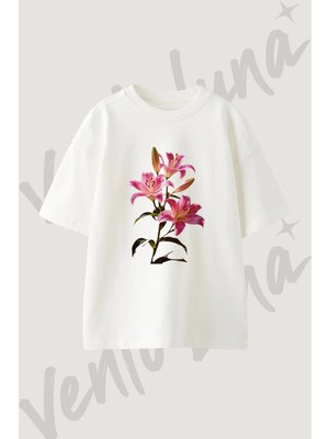 Pembe Zambak Tasarım Baskılı Unisex Oversize Kalıp Beyaz Tshirt