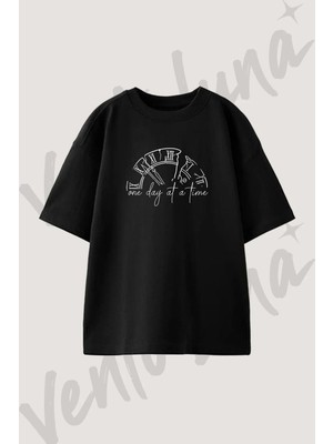 Broken Clock Tasarım Baskılı Unisex Oversize Kalıp Siyah Tshirt