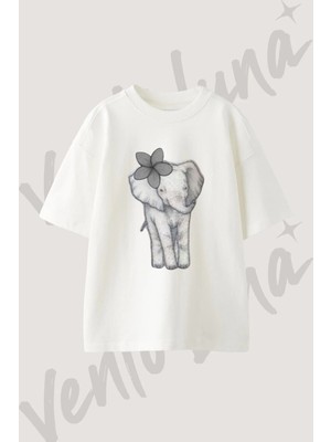 Baby Elephant_3 Tasarım Baskılı Unisex Oversize Kalıp Beyaz Tshirt