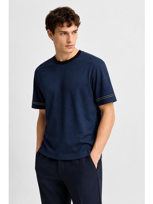 Alexander Gardi Şerit Detaylı Kontrast Yaka Basic T-Shirt