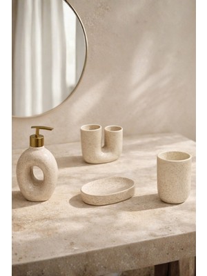 Empressco Şık ve Dayanıklı 4 Parçalı Seramik Banyo Seti, Modern Tasarım