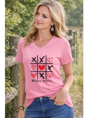 Lorvex Kadın V Yaka Tişört Rahat Kalıp Love Wins Baskılı Günlük T-Shirt