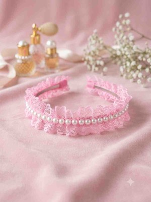 Nati Co Pembe Fırfırlı Dantel ve Incili Saç Tacı - Coquette Giyim Tarzı El Yapımı Tasarım Nedime ve Çocuk Tacı