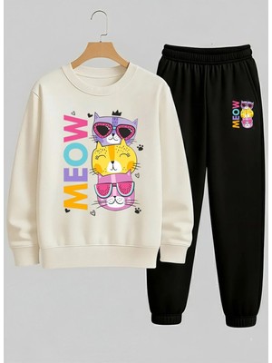 Lorvex Kız Çocuk Beyaz Sweatshirt-Eşofman Takım Bisiklet Yaka Renkli Kediler Baskılı 3 Iplik Şardonlu