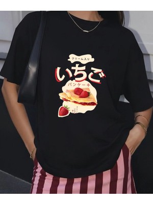 Lorvex Çilekli Krep Baskılı Oversize Kadın Pamuklu Tshirt-Tişört