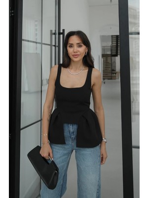 Havoş Siyah Nupe Peplum Detaylı Bluz