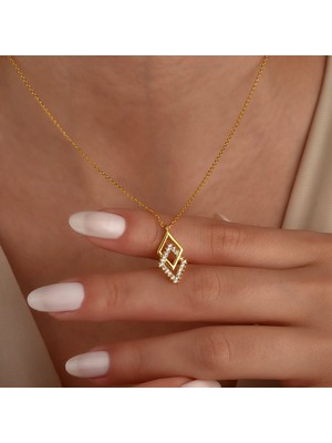 Nox Jewelry 14 Ayar Altın Kaplama Zirkon Taşlı Geometrik Gümüş Kolye - CNS00682