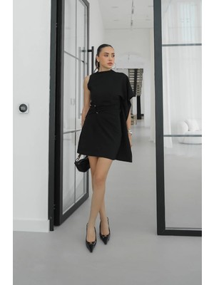 Havoş Siyah Bone Tek Omuz Şal Detaylı Elbise