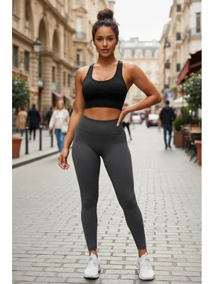Çamaşır Kenti Kadın Siyah Modern Fit Sırtı Çapraz Lastik Detaylı Crop Top Bluz