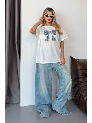 Giysa Kadın Fiyonk nakışlı Taş Detaylı T-Shirt Beyaz - 26Y 5061