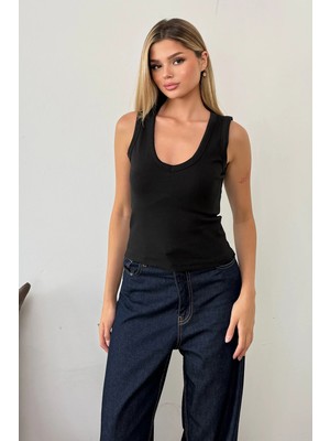 Giysa Kadın V Yaka Kolsuz Basic bluz Siyah - 26Y 6777