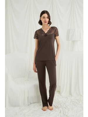 Nevamel® Kısa Kollu ve Dantelli V Yaka Pijama Takımı