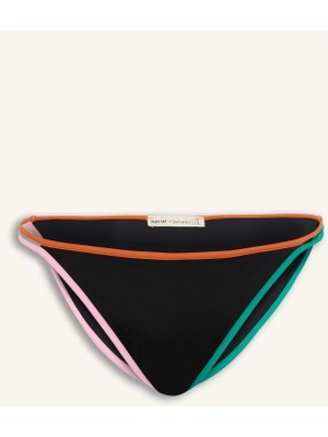 Lilyrose X DeFacto Regular Fit Bikini Altı H8847AX26HS