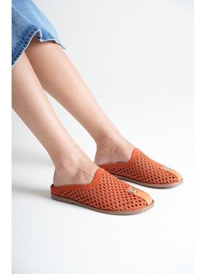Analin Shoes Kadın Hakiki Deri Delikli Günlük Rahat Terlik