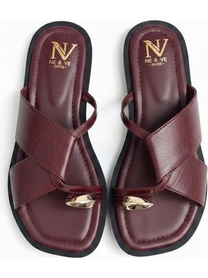 Ne&Ve Shoes Bordo Deri Aksesuar Detaylı Parmak Arası Kadın Terlik
