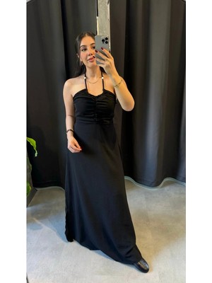 Boyundan Bağlamalı Siyah Elbise