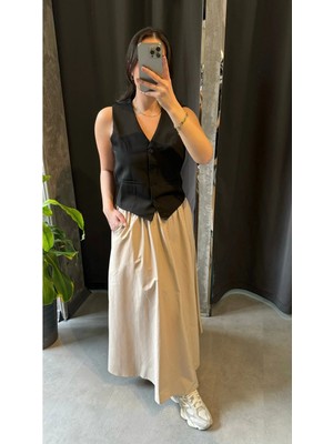 Kolsuz V Yaka Düğmeli Blazer Yelek