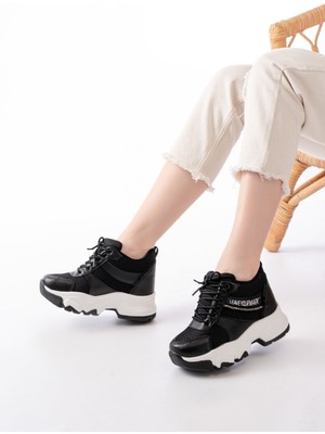 Zerenyus ZRİNF-209 Premium Siyah Bağcıklı Fileli Taş Aksesuarlı Kadın Sneaker