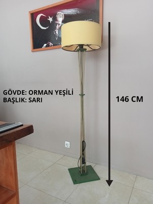 Balsa Dekor Sarı Başlık- Ahşap Ayaklı Lambader Orman Yeşili Ahşap  Köşe Lambası