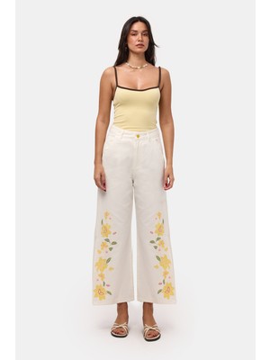 It's Basic Kadın Kırık Beyaz 7s6-101 Culotte Fit Çiçek Nakışlı Tasarım Denim Jean
