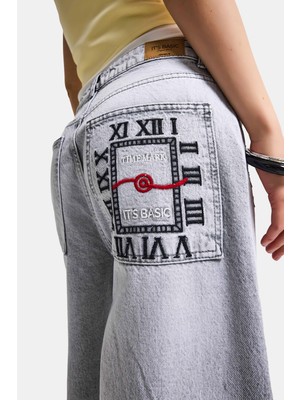 It's Basic Kadın Gri 12s6-12 Süper Baggy Fit Yırtık ve Nakış Detaylı Özel Tasarım Denim Jean