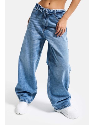 It's Basic Kadın Mavi 4s6-4 Straight Fit Kemer Detaylı Özel Tasarım Denim Jean