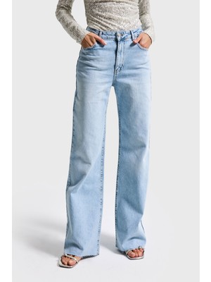 It's Basic Kadın Ice 4s6-3 Straight Fit Yüksek Bel Elastan Kumaş Paça Dikişsiz Denim Jean