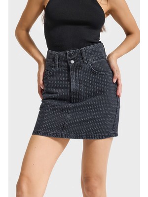 It's Basic Kadın Koyu Füme Renk 1w5-1 Straight Fit Parlak Taşlı %100 Koton Tasarım Mini Denim Etek
