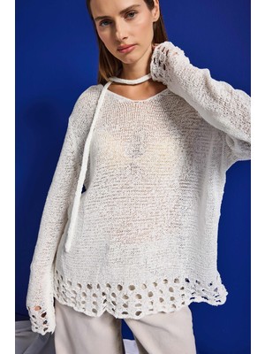 It's Basic Kadın Beyaz w5 Oversize Özel Kumaş Tasarım Bol Kesim Triko